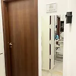 Modern Apartment In Napoli, Balcony